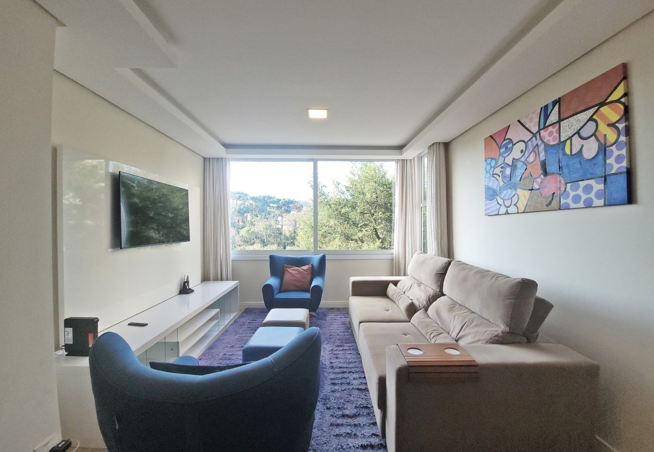 Apartamento em Gramado - Apto 2 suítes Alto Padrão a 500 m da Rua Coberta