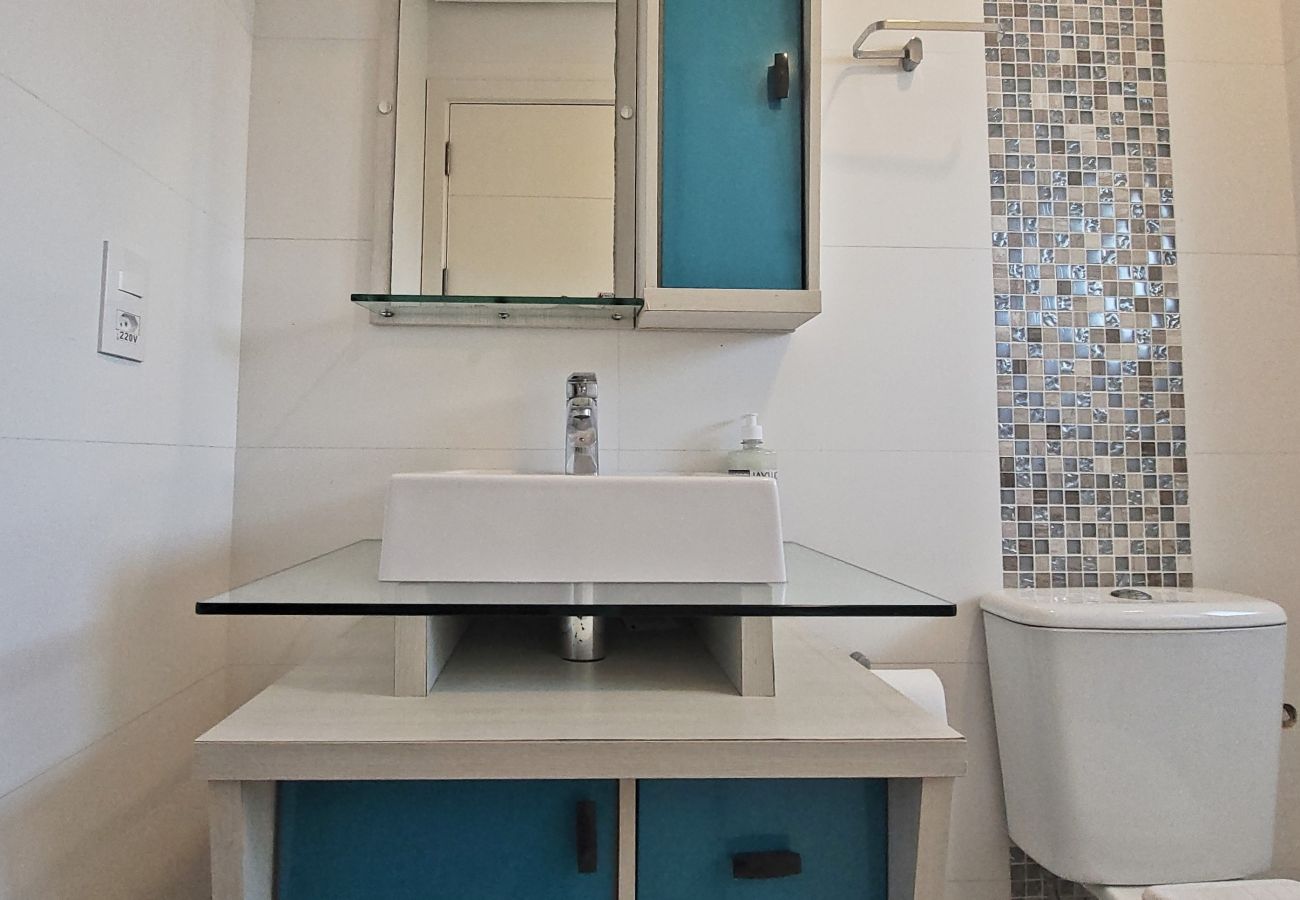 Apartamento em Gramado - Apto 2 suítes Alto Padrão a 500 m da Rua Coberta