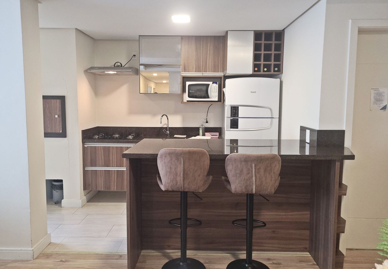 Apartamento em Gramado - Apto 2 suítes Alto Padrão a 500 m da Rua Coberta