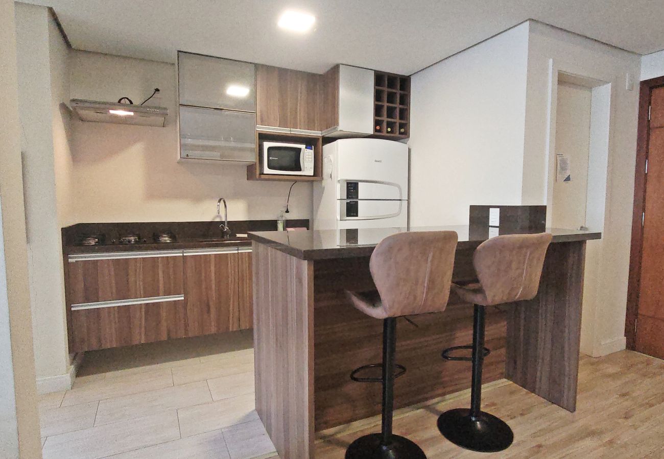 Apartamento em Gramado - Apto 2 suítes Alto Padrão a 500 m da Rua Coberta