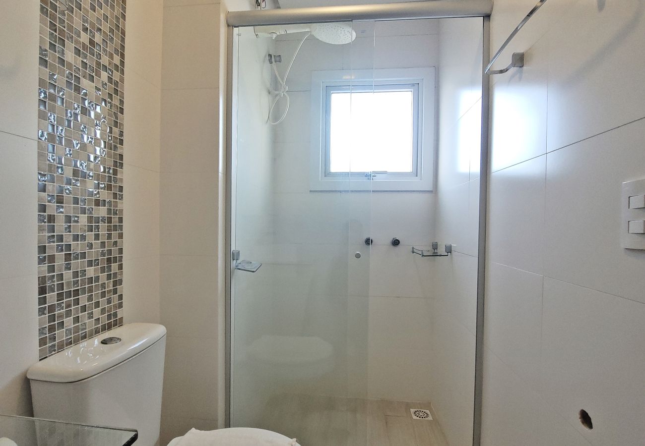 Apartamento em Gramado - Apto 2 suítes Alto Padrão a 500 m da Rua Coberta