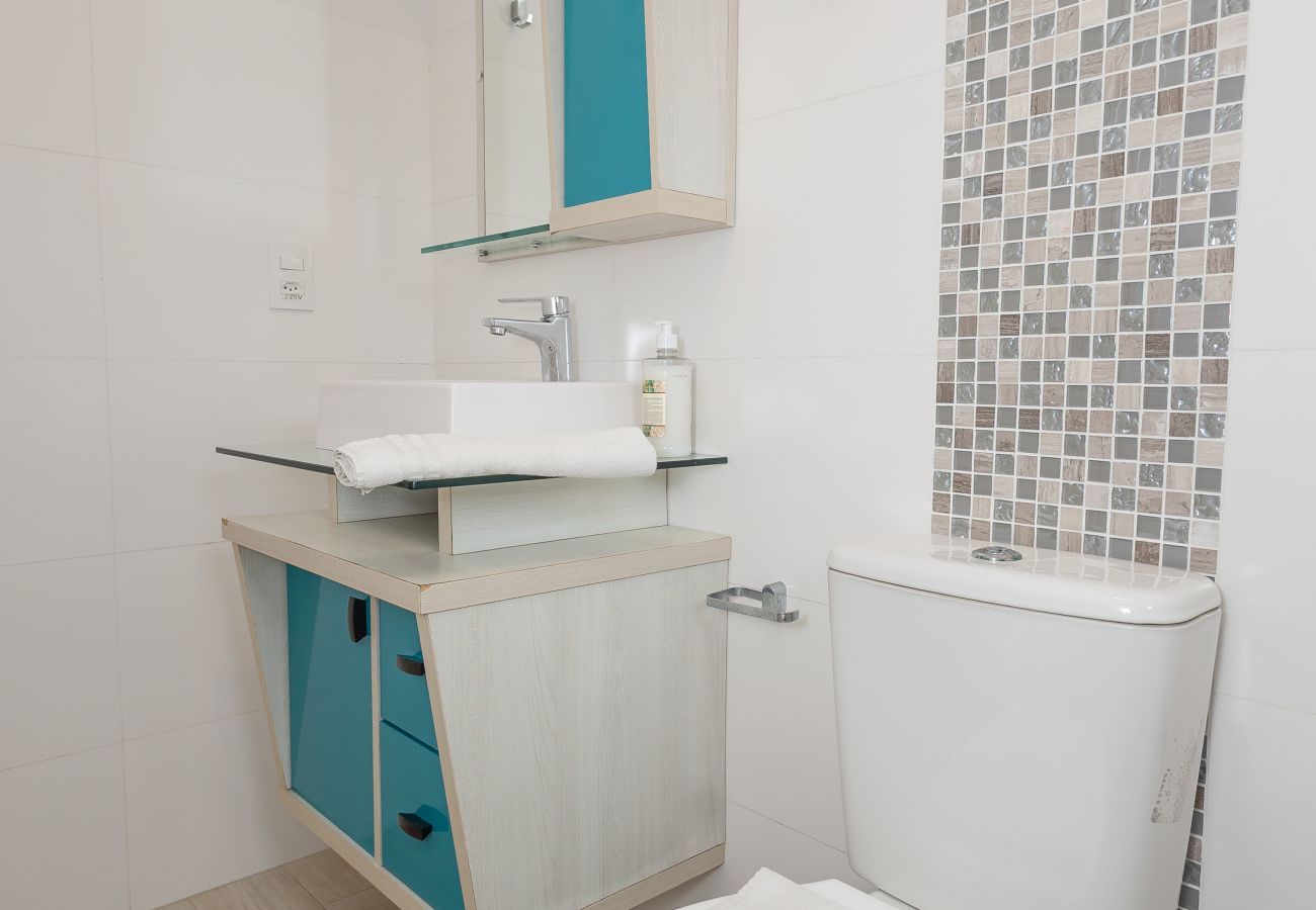 Apartamento em Gramado - Apto 2 suítes Alto Padrão a 500 m da Rua Coberta