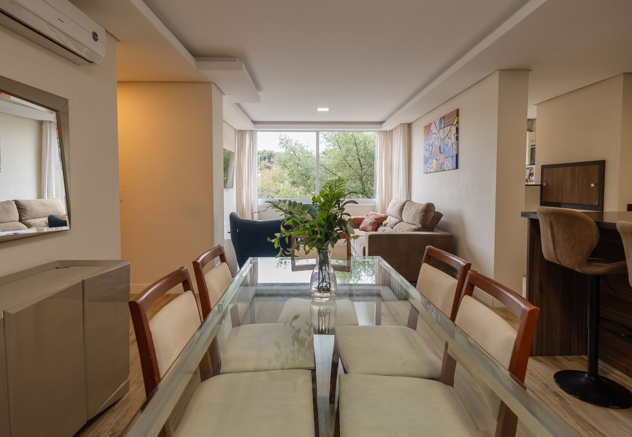 Apartamento em Gramado - Apto 2 suítes Alto Padrão a 500 m da Rua Coberta
