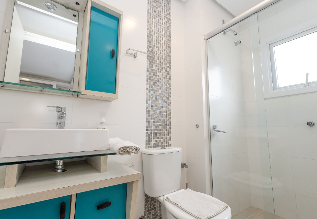 Apartamento em Gramado - Apto 2 suítes Alto Padrão a 500 m da Rua Coberta