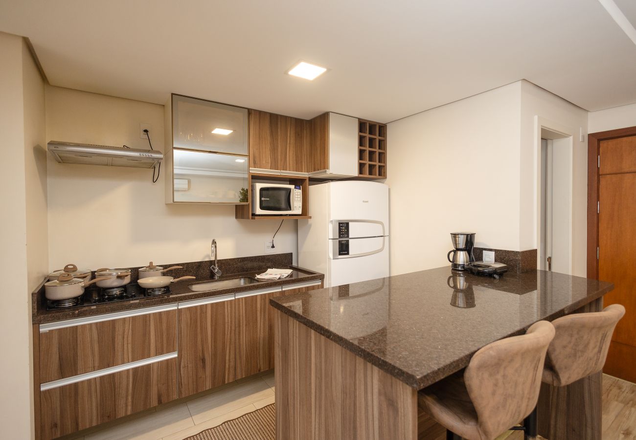 Apartamento em Gramado - Apto 2 suítes Alto Padrão a 500 m da Rua Coberta