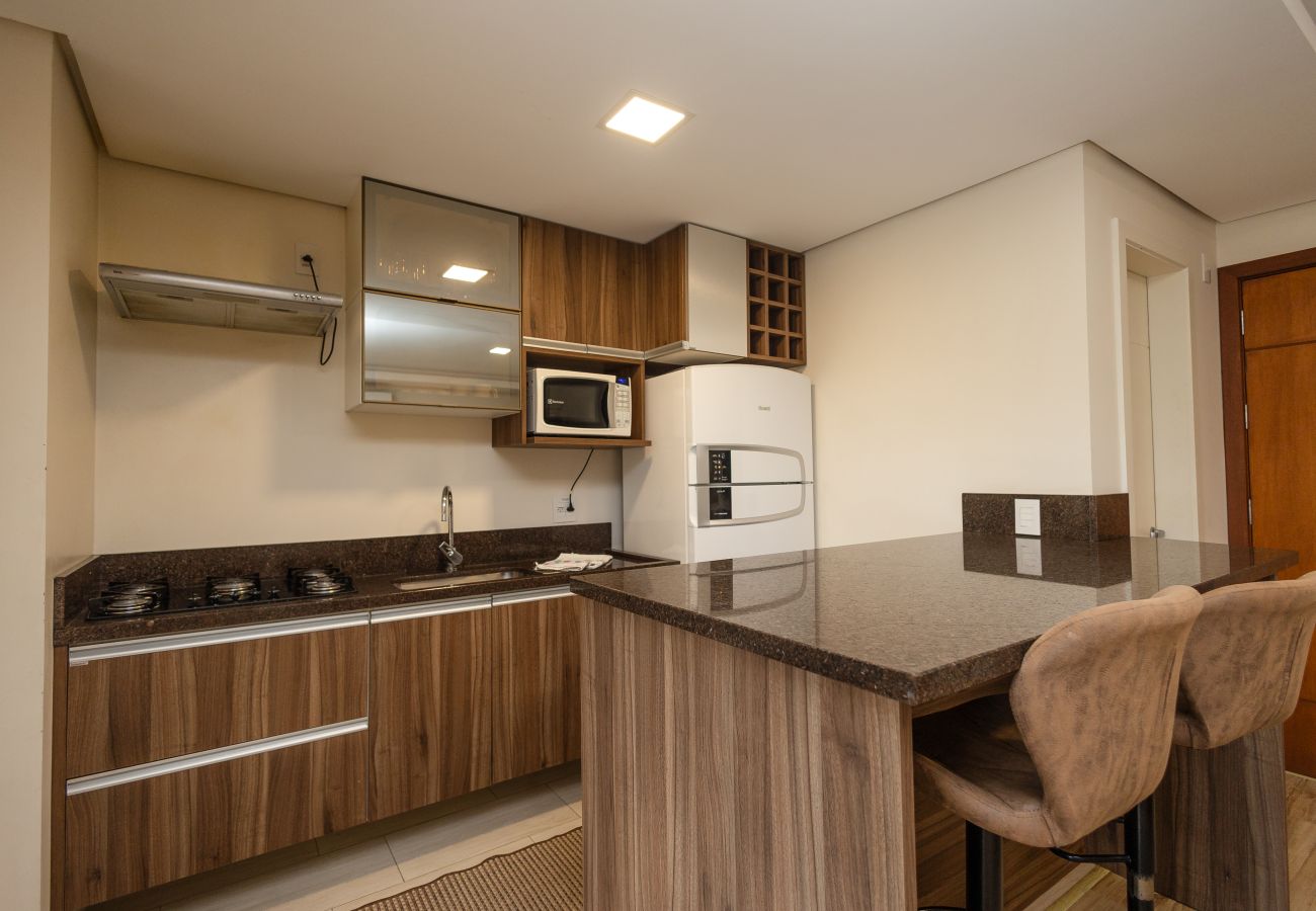 Apartamento em Gramado - Apto 2 suítes Alto Padrão a 500 m da Rua Coberta