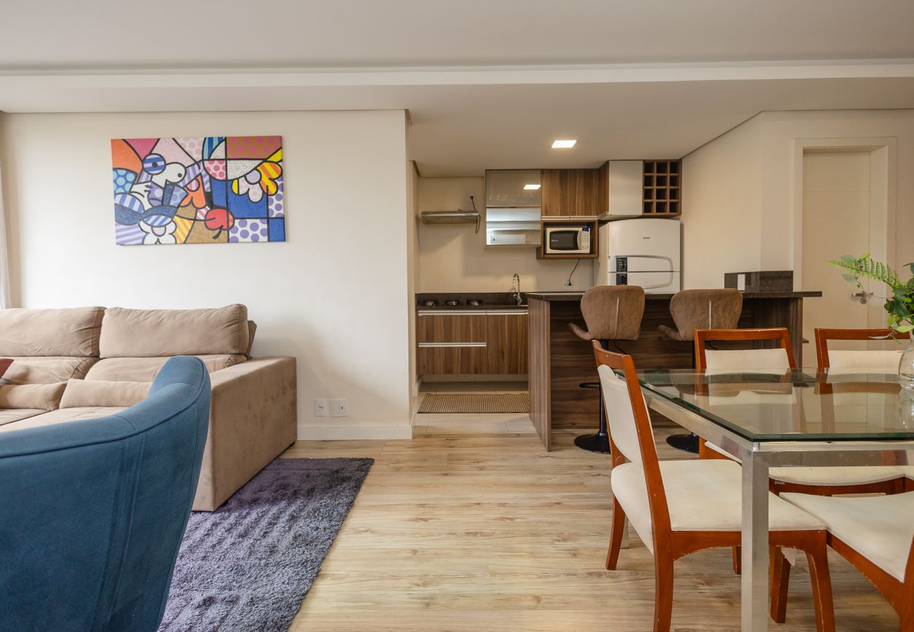 Apartamento em Gramado - Apto 2 suítes Alto Padrão a 500 m da Rua Coberta