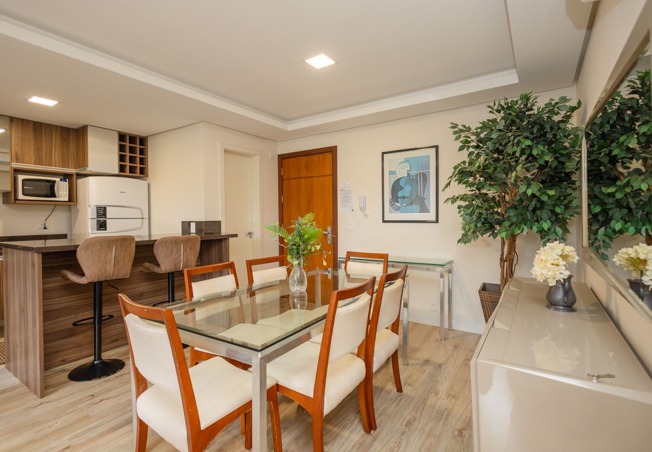 Apartamento em Gramado - Apto 2 suítes Alto Padrão a 500 m da Rua Coberta