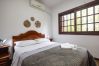 Apartamento em Gramado - 1 Dormitório Acolhedor a 80m do Lago Negro