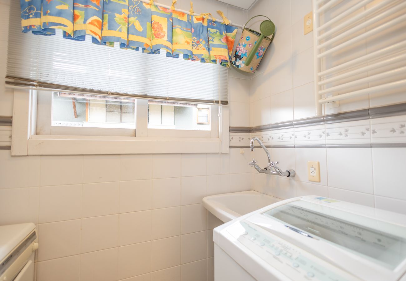 Apartamento em Gramado - Duplex 4D no coração de Gramado, 300m da R Coberta