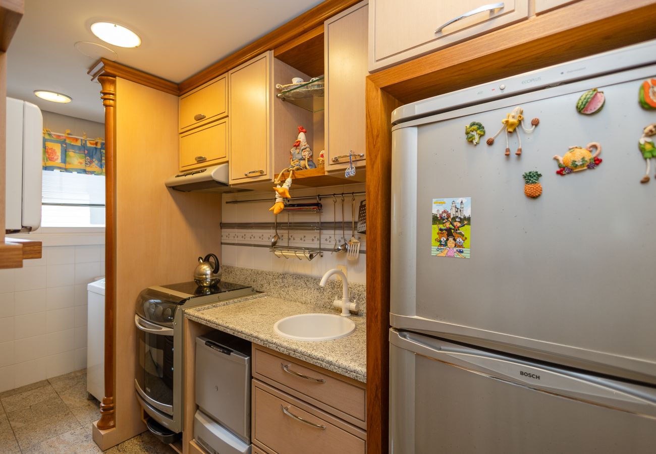Apartamento em Gramado - Duplex 4D no coração de Gramado, 300m da R Coberta