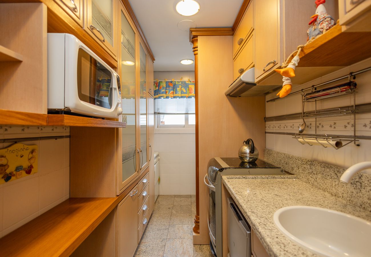 Apartamento em Gramado - Duplex 4D no coração de Gramado, 300m da R Coberta