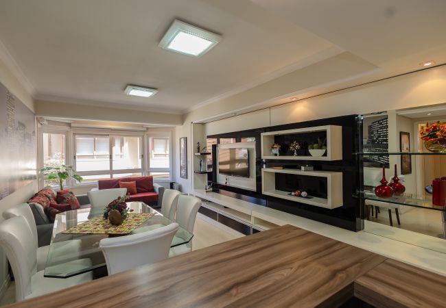 Apartamento em Gramado - Apto Di Positano 2D 1 suíte a 1km da R Coberta