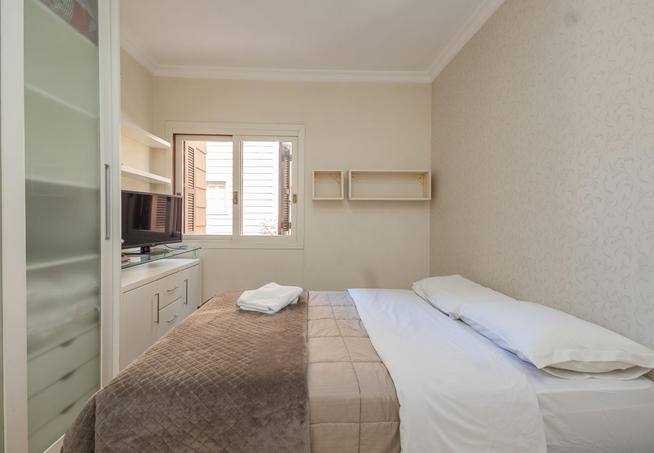 Apartamento em Gramado - Apto Di Positano 2D 1 suíte a 1km da R Coberta