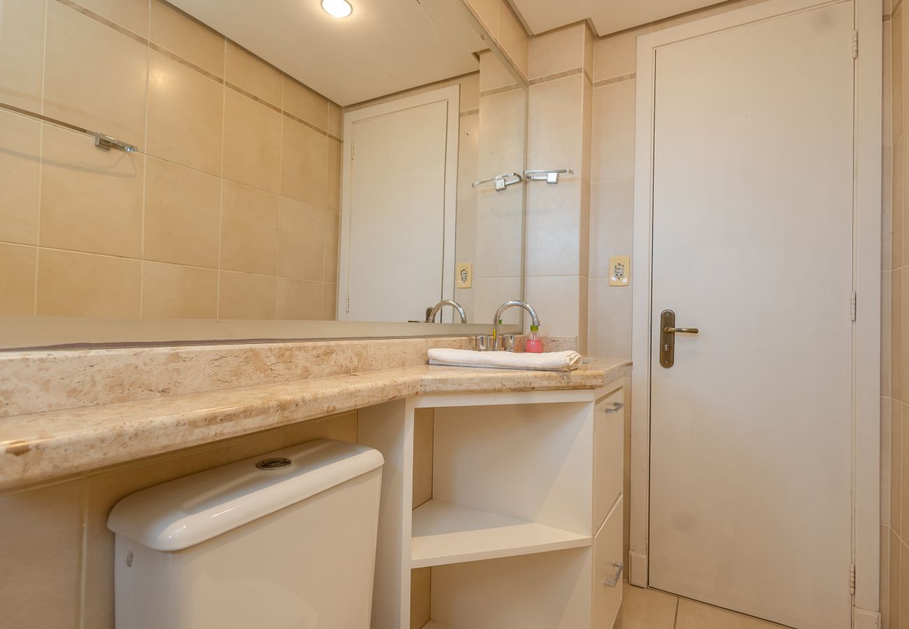 Apartamento em Gramado - Apto Di Positano 2D 1 suíte a 1km da R Coberta