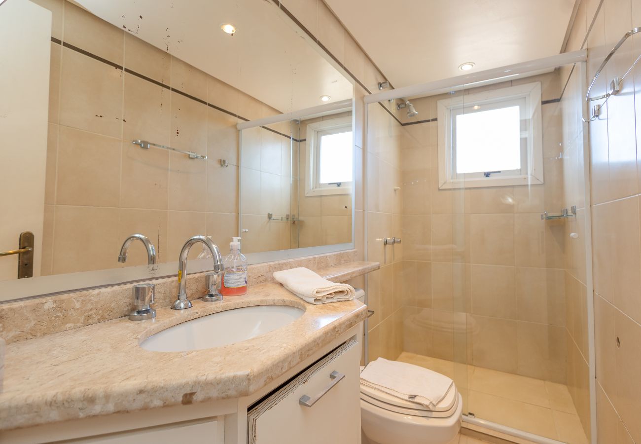 Apartamento em Gramado - Apto Di Positano 2D 1 suíte a 1km da R Coberta