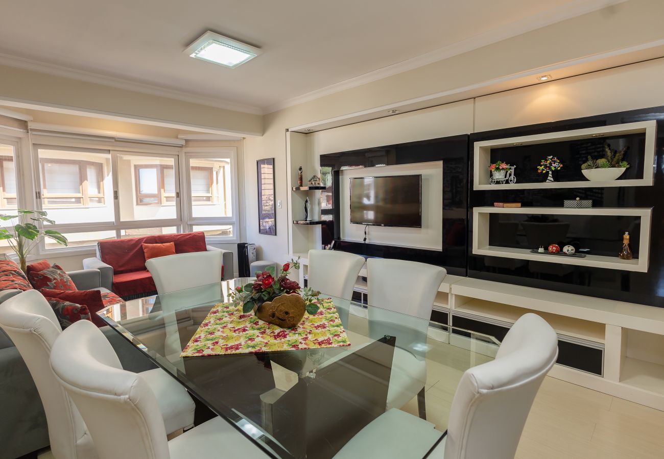 Apartamento em Gramado - Apto Di Positano 2D 1 suíte a 1km da R Coberta