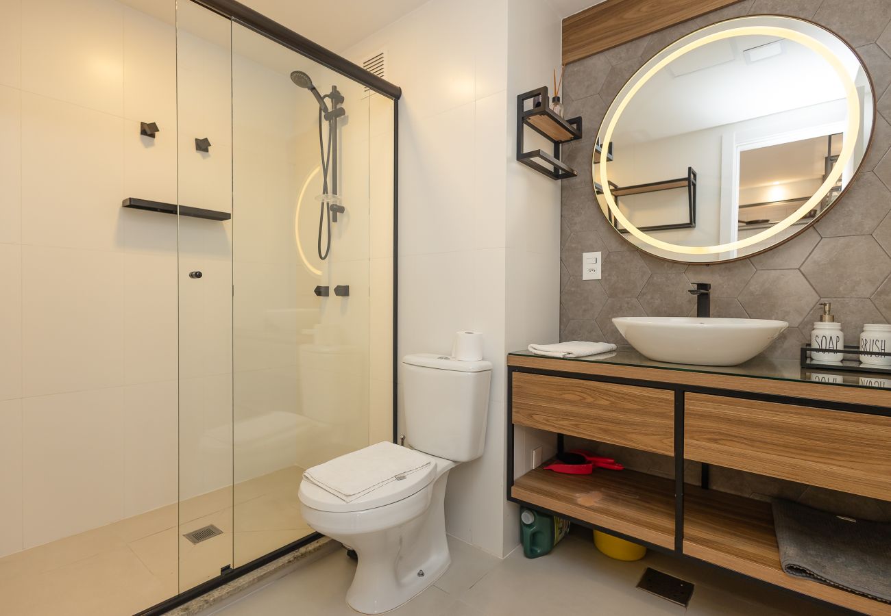 Apartamento em Gramado - Estúdio Moderno na Rua 24h, a 600m da Rua Coberta