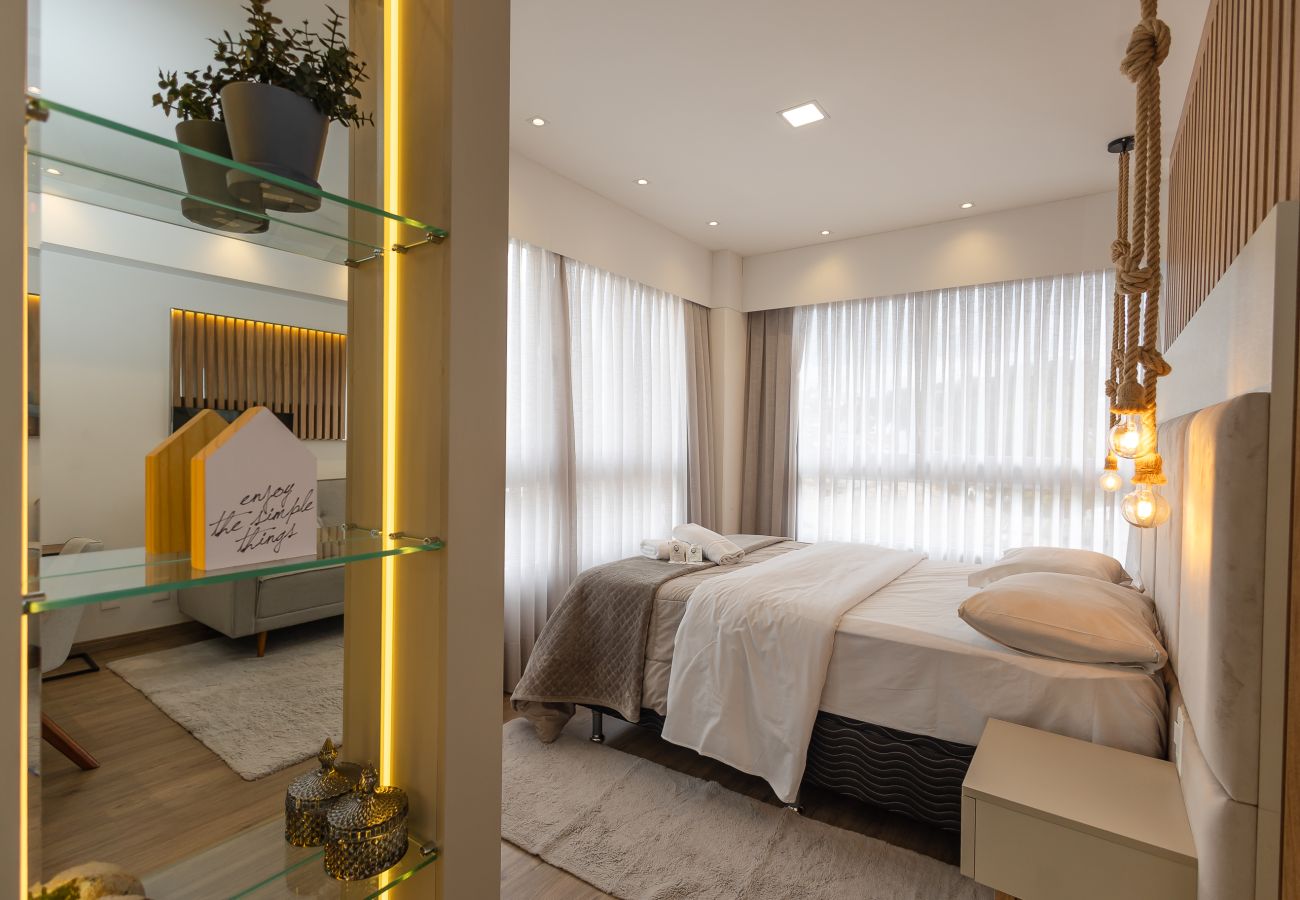 Apartamento em Gramado - Estúdio Moderno na Rua 24h, a 600m da Rua Coberta