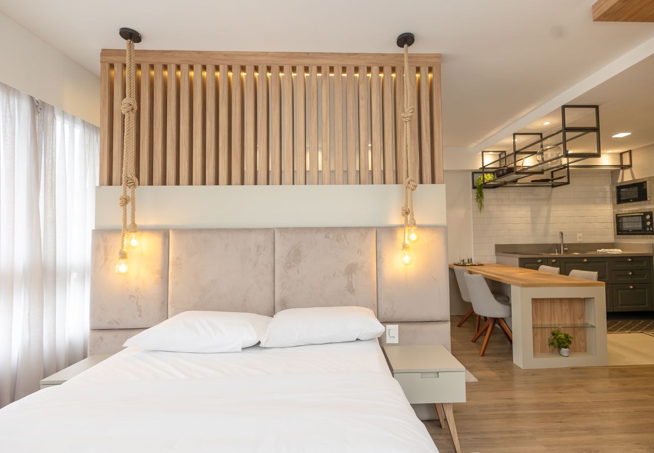 Apartamento em Gramado - Estúdio Moderno na Rua 24h, a 600m da Rua Coberta