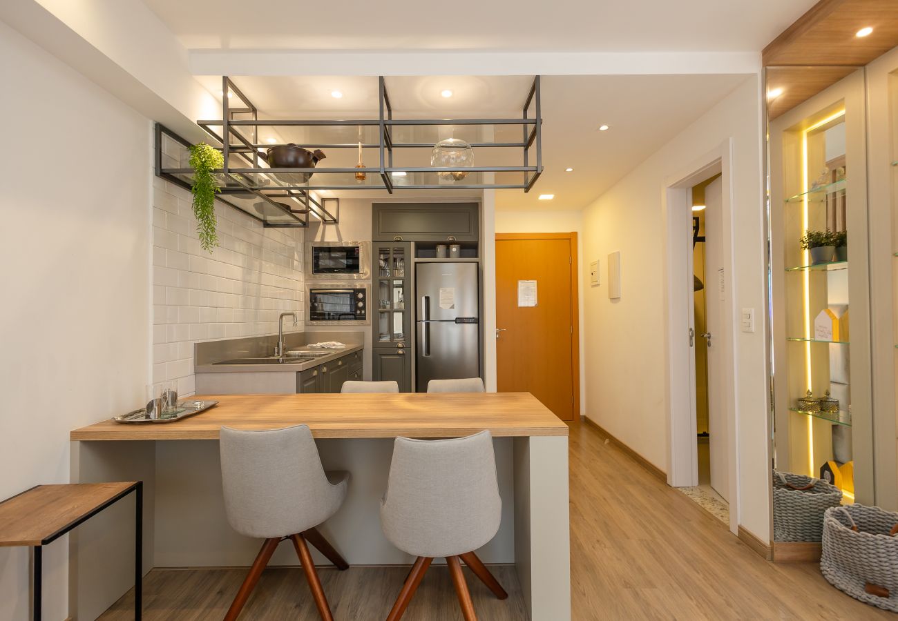 Apartamento em Gramado - Estúdio Moderno na Rua 24h, a 600m da Rua Coberta