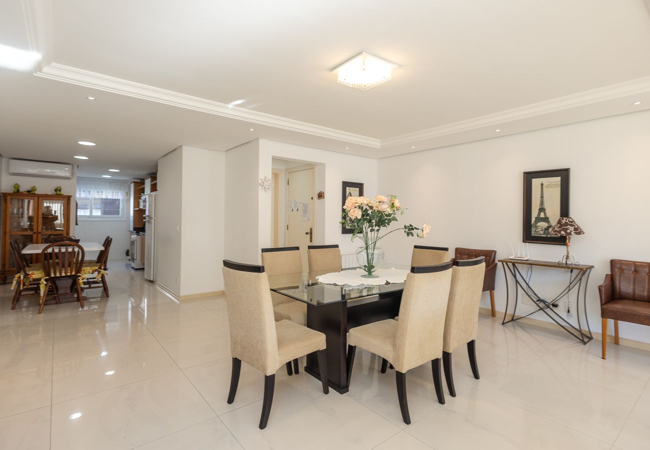 Apartamento em Gramado - Apto Amplo 3D (1 suíte), a 400m da R Coberta!