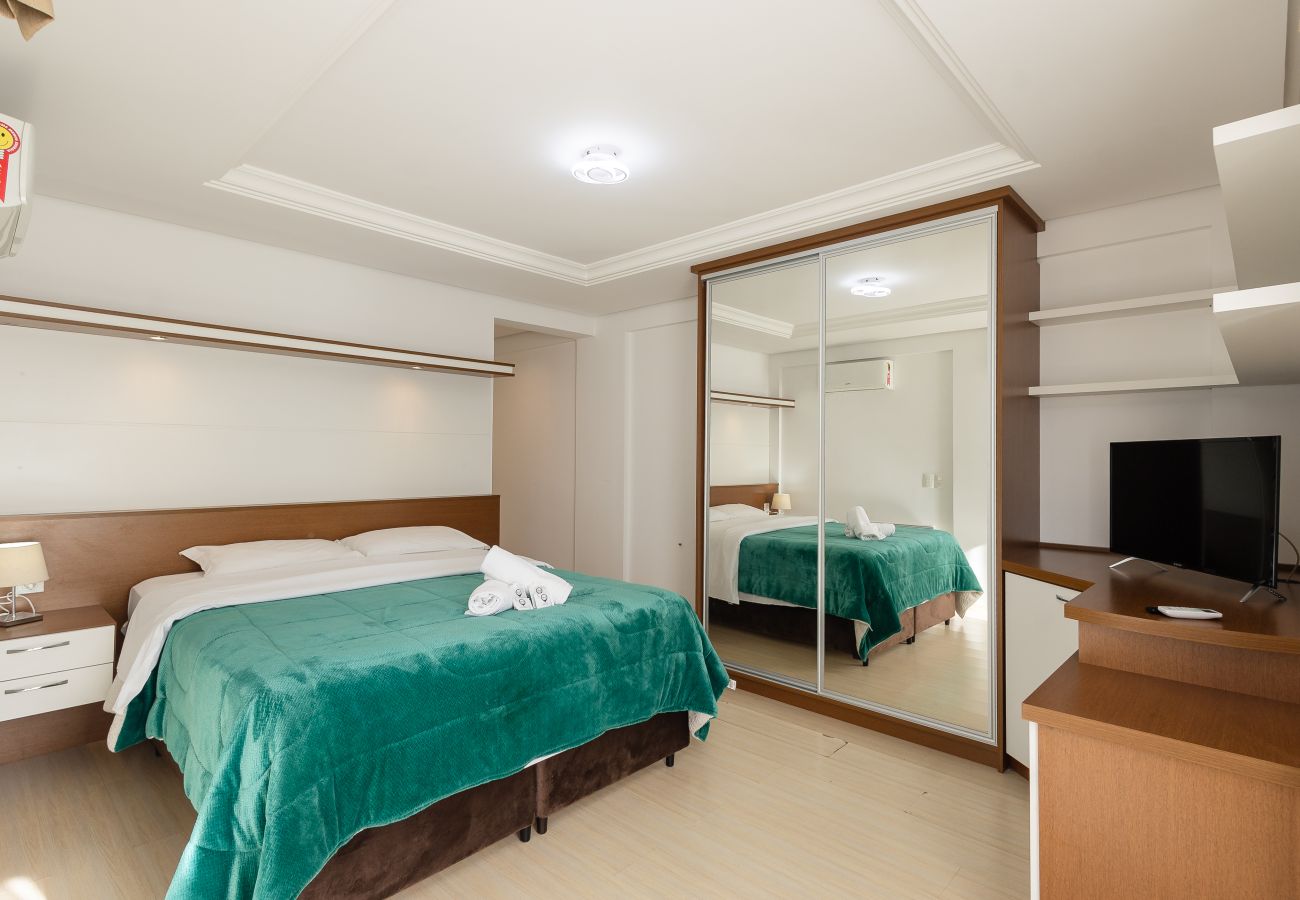 Apartamento em Gramado - Apto Amplo 3D (1 suíte), a 400m da R Coberta!