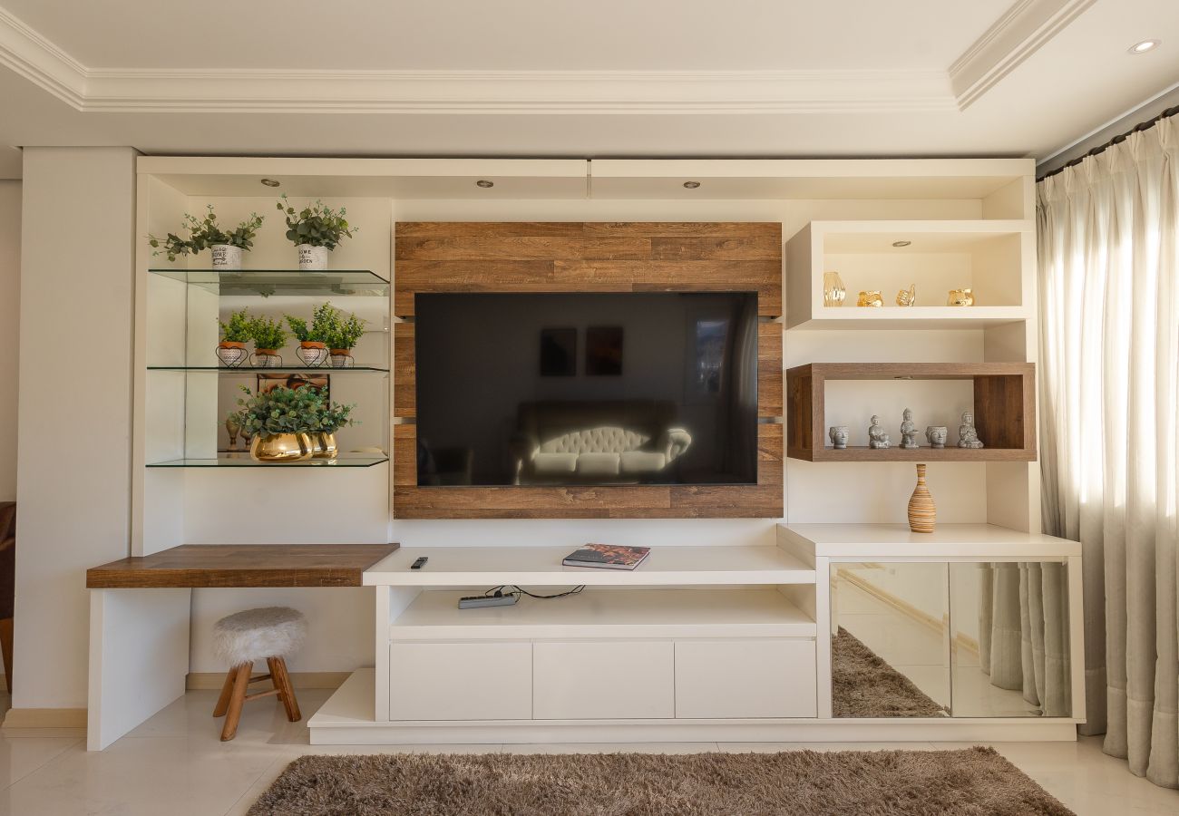 Apartamento em Gramado - Apto Amplo 3D (1 suíte), a 400m da R Coberta!