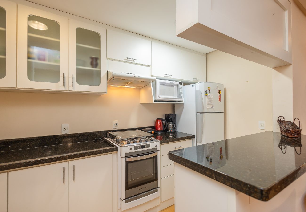 Apartamento em Gramado - Apto 2 dormitórios (1 suíte) junto ao centro