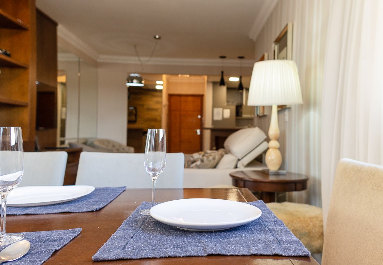 Apartamento em Gramado - Alto Padrão 2 dorm (1 suíte), a 150 m da R Coberta