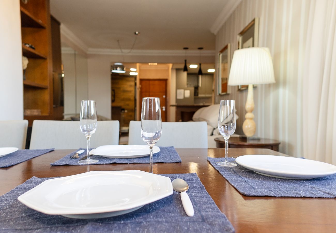 Apartamento em Gramado - Alto Padrão 2 dorm (1 suíte), a 150 m da R Coberta