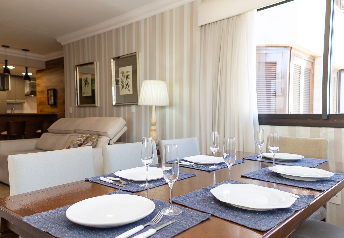 Apartamento em Gramado - Alto Padrão 2 dorm (1 suíte), a 150 m da R Coberta