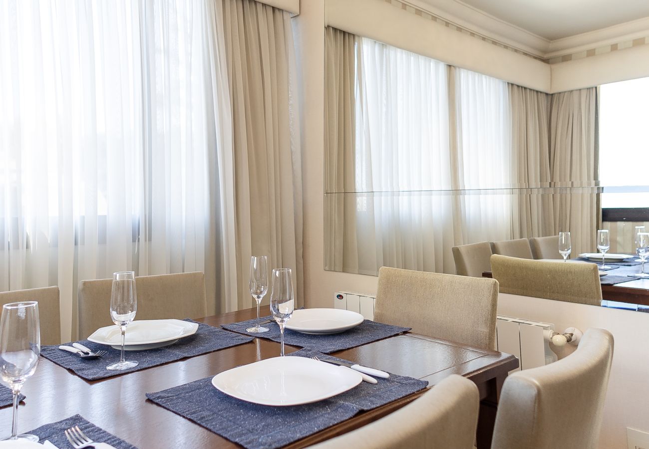 Apartamento em Gramado - Alto Padrão 2 dorm (1 suíte), a 150 m da R Coberta