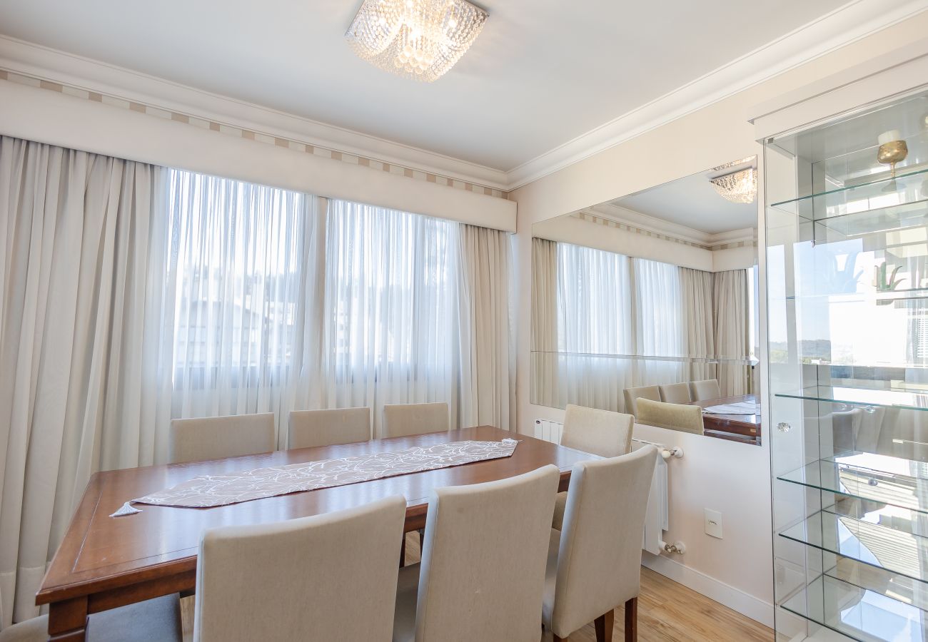 Apartamento em Gramado - Alto Padrão 2 dorm (1 suíte), a 150 m da R Coberta