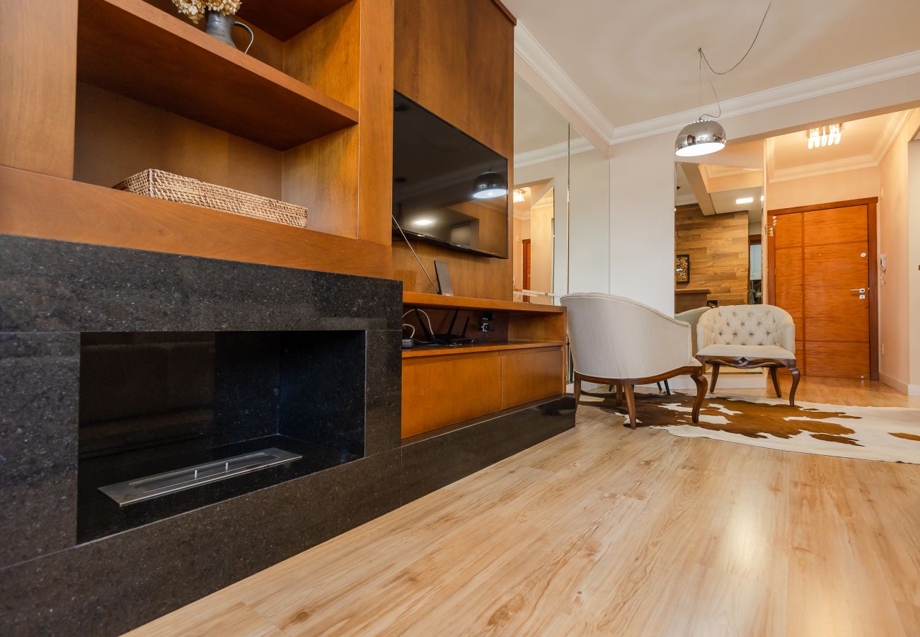 Apartamento em Gramado - Alto Padrão 2 dorm (1 suíte), a 150 m da R Coberta