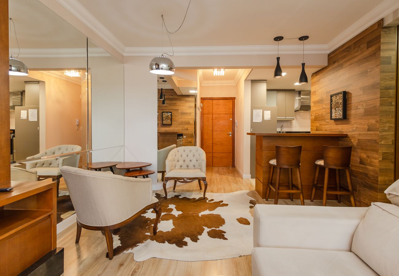 Apartamento em Gramado - Alto Padrão 2 dorm (1 suíte), a 150 m da R Coberta