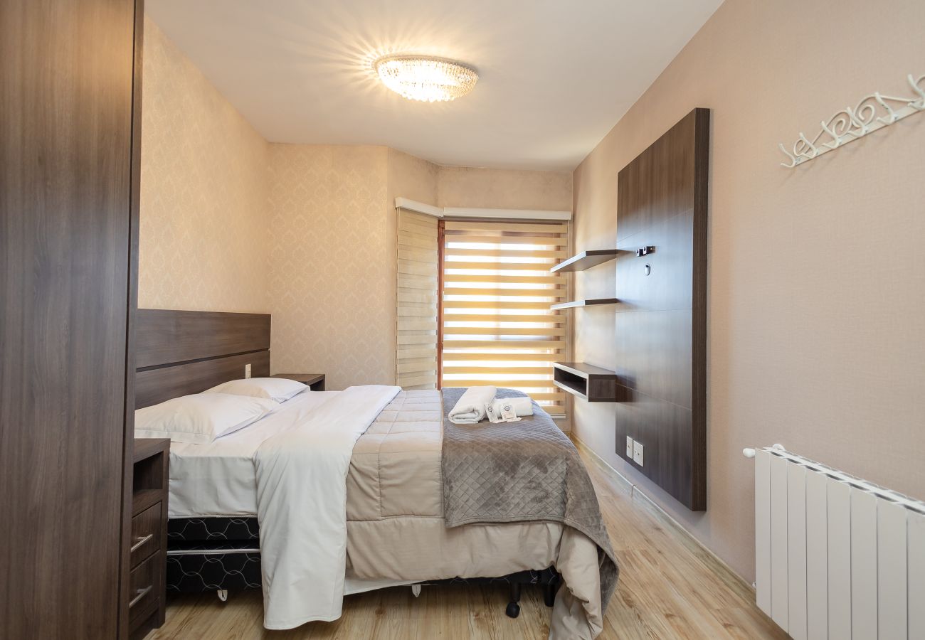 Apartamento em Gramado - Alto Padrão 2 dorm (1 suíte), a 150 m da R Coberta