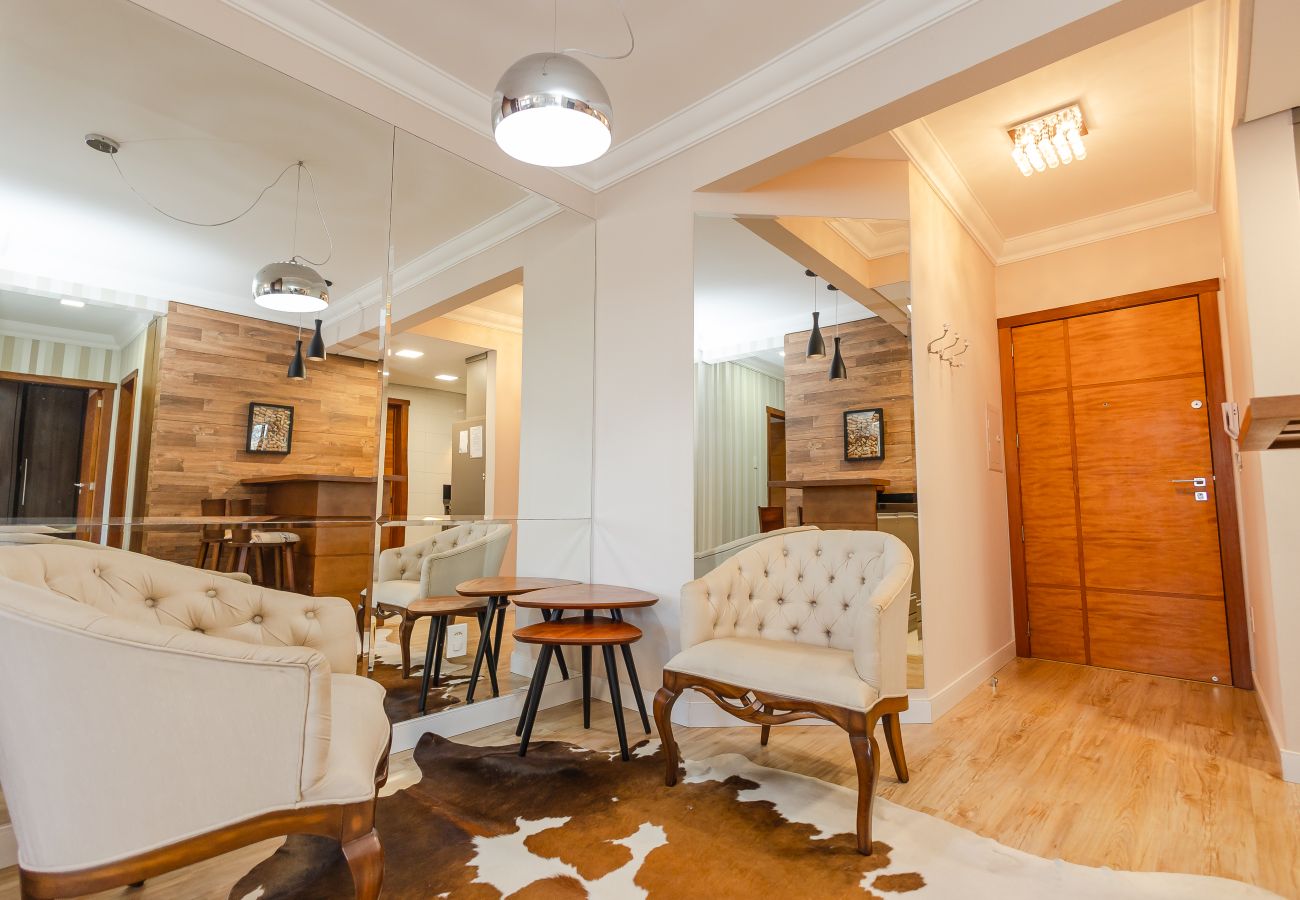 Apartamento em Gramado - Alto Padrão 2 dorm (1 suíte), a 150 m da R Coberta