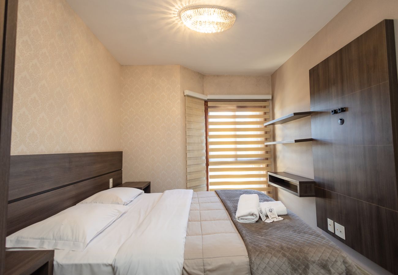 Apartamento em Gramado - Alto Padrão 2 dorm (1 suíte), a 150 m da R Coberta