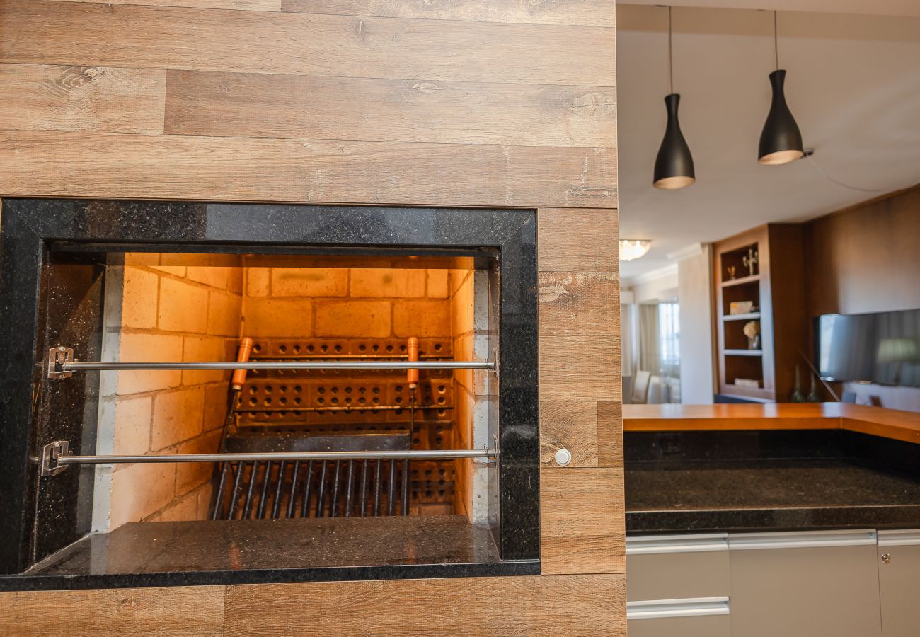 Apartamento em Gramado - Alto Padrão 2 dorm (1 suíte), a 150 m da R Coberta