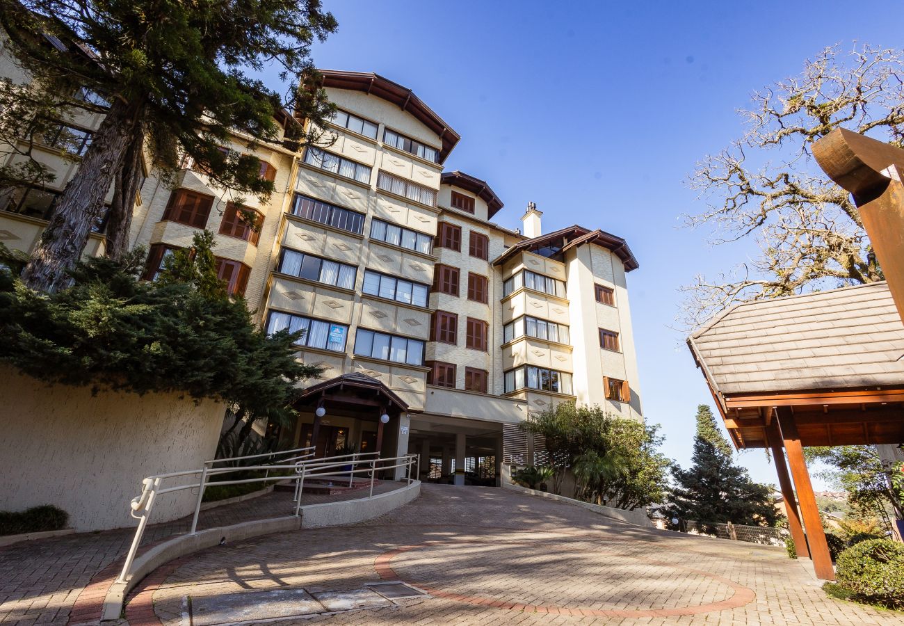 Apartamento em Gramado - Alto Padrão 2 dorm (1 suíte), a 150 m da R Coberta