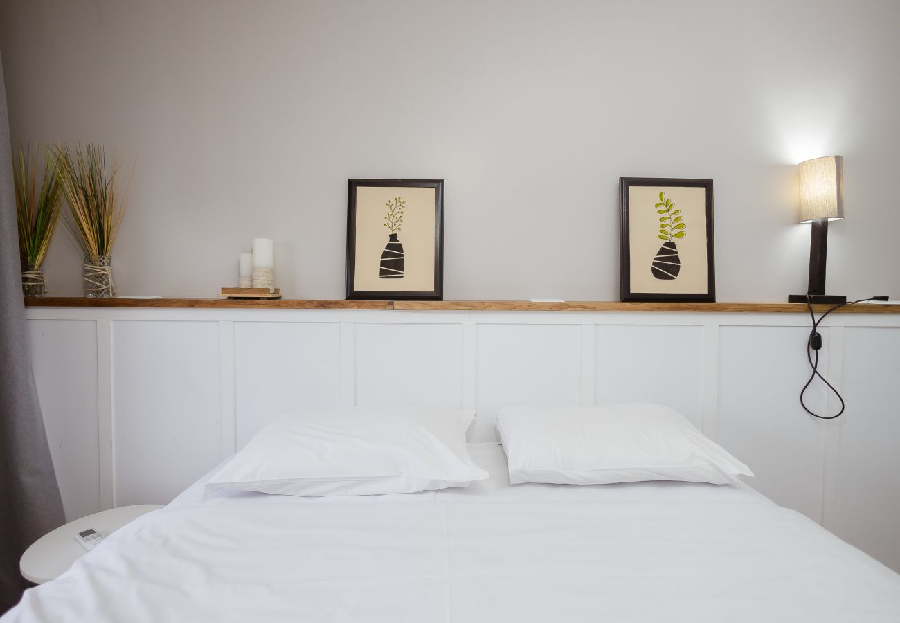 Apartamento em Gramado - Apto 4 quartos (2 suítes), 130 m da R Coberta