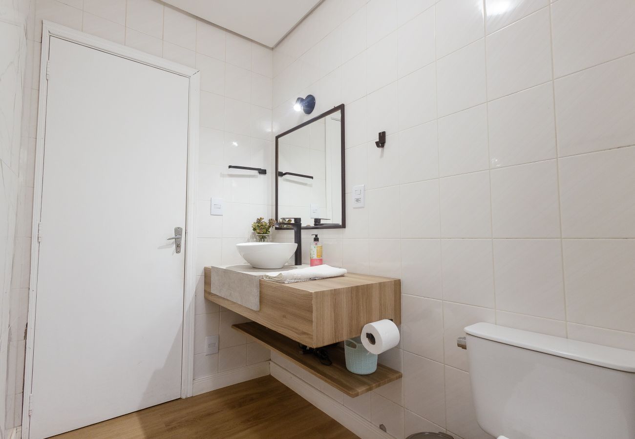 Apartamento em Gramado - Apto 4 quartos (2 suítes), 130 m da R Coberta