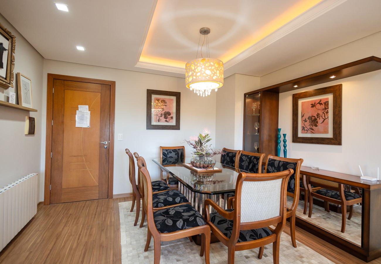 Apartamento em Gramado - 3D (1 suíte) a 400m da R Coberta