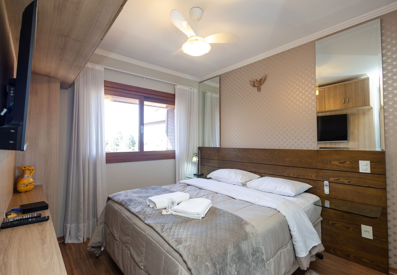 Apartamento em Gramado - 3D (1 suíte) a 400m da R Coberta