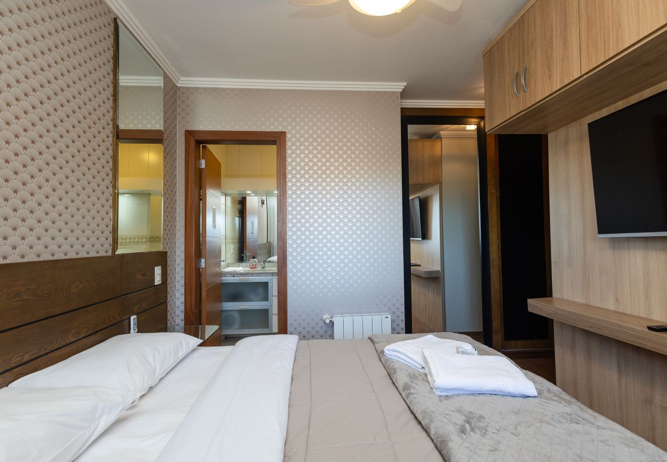 Apartamento em Gramado - 3D (1 suíte) a 400m da R Coberta