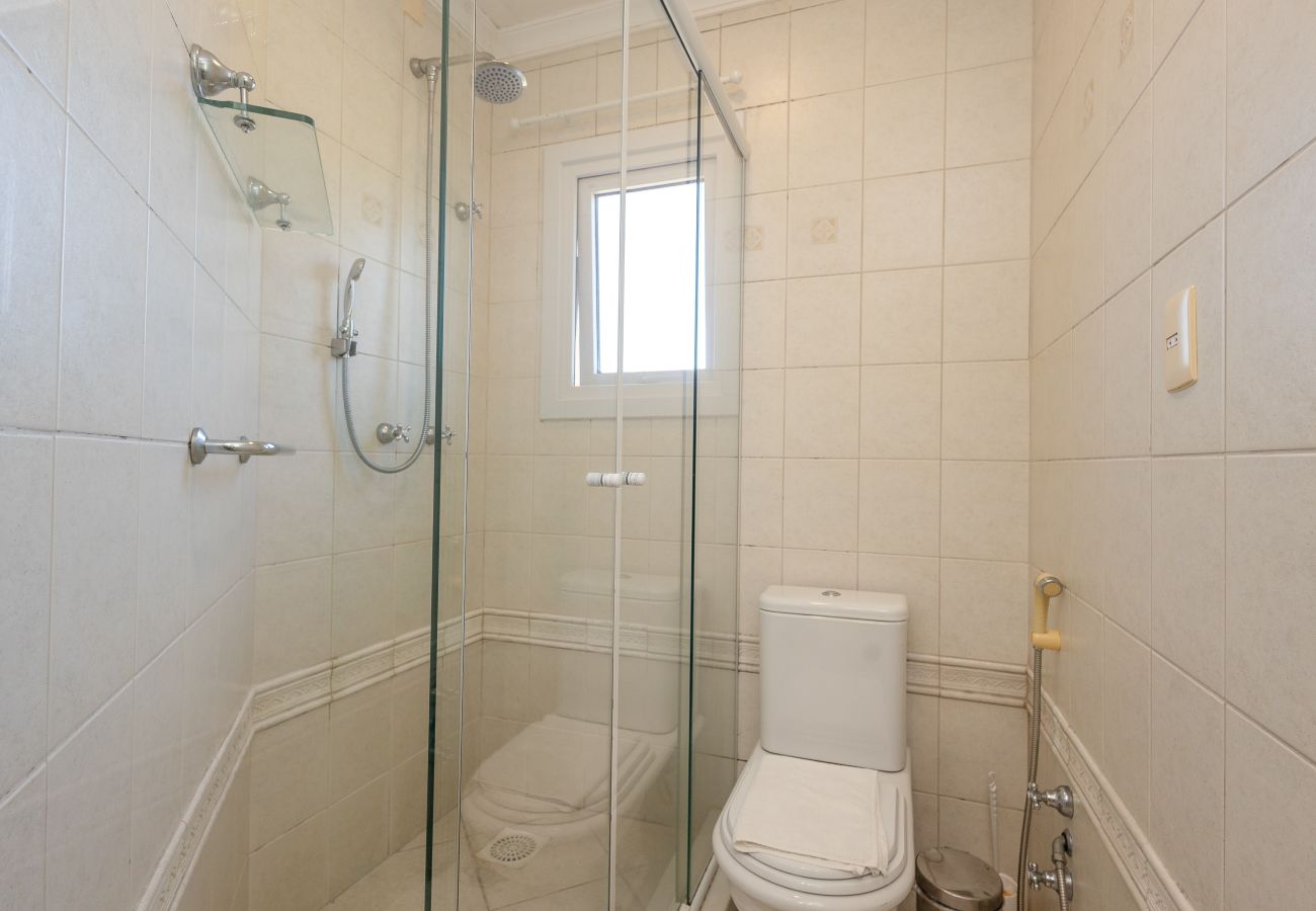 Apartamento em Gramado - DUPLEX, 4 suítes, 2 vagas no coração de Gramado