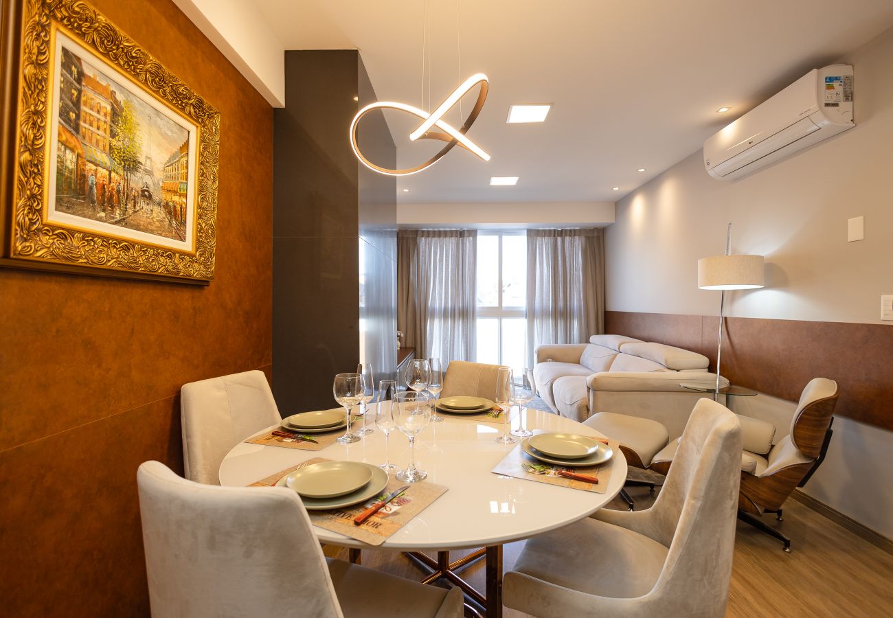 Apartamento em Gramado - Apto alto padrão 2 suítes no coração de Gramado!