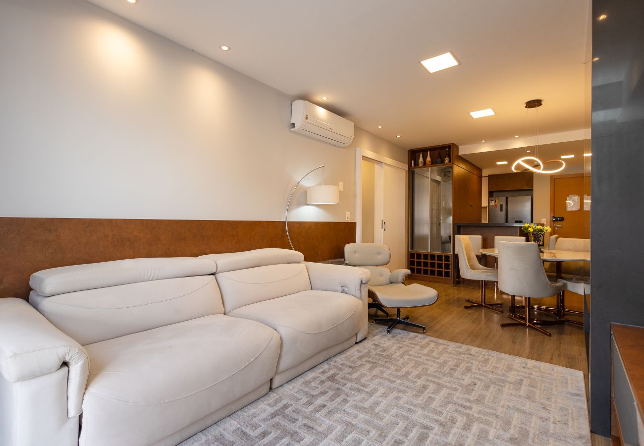 Apartamento em Gramado - Apto alto padrão 2 suítes no coração de Gramado!