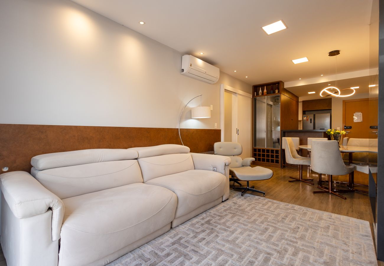 Apartamento em Gramado - Apto alto padrão 2 suítes no coração de Gramado!